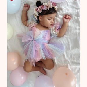 Arabella and Rose , pastel romper, size 1 (~12 mo)